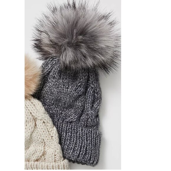 NWT Free People Summit Cable Pom Beanie OS Chunky Knit Gray Grey